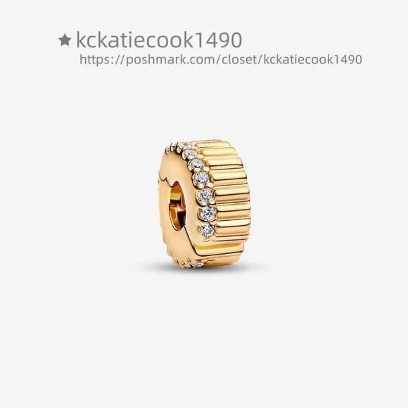 Pandora Ribbed Clip Charm - Picture 1 of 6